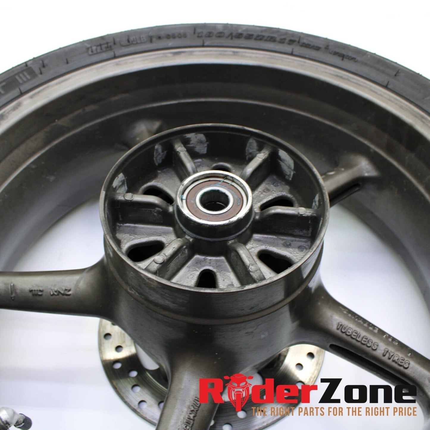 2006 - 2008 TRIUMPH DAYTONA 675 REAR WHEEL BRAKE ROTOR DUNLOP TIRE STRAIGHT RIM