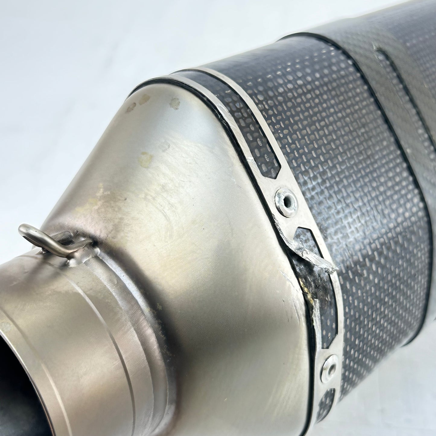 2021 - 2024 APRILIA TUONO V4 1100 EXHAUST MUFFLER SILENCER PIPE AKRAPOVIC * SLIGHT DAMAGE*
