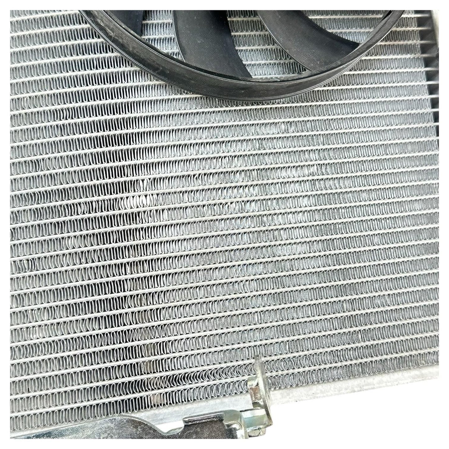 2017 - 2025 SUZUKI GSXR 1000 RADIATOR ENGINE COOLER FANS MOTOR COOLANT TANK HORN