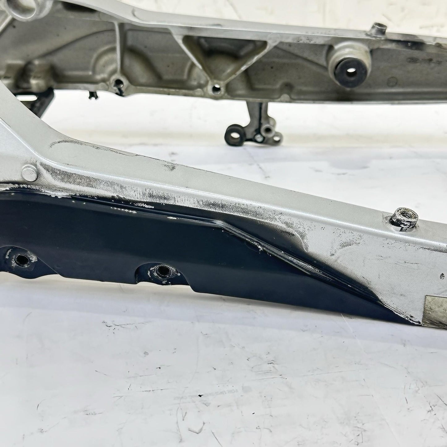 2007 - 2012 HONDA CBR600RR SUBFRAME REAR UNDERTAIL BRACKET MOUNT FRAME SILVER