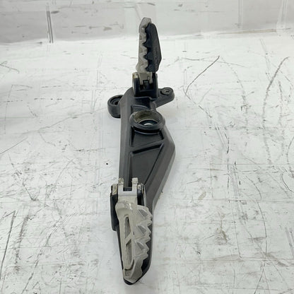 2016 - 2018 DUCATI HYPERMOTARD 939 FOOT REST PEGS PLATE BRACKET HOLDER *SCUFFED*