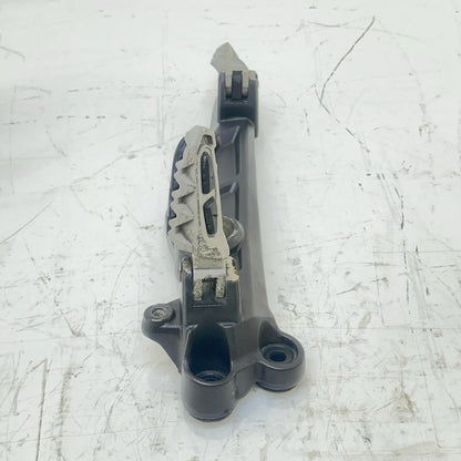 2016 - 2018 DUCATI HYPERMOTARD 939 FOOT REST PEGS PLATE BRACKET HOLDER *SCUFFED*