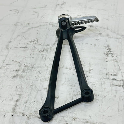 2024 - 2026 KAWASAKI NINJA ZX6R RIGHT REAR PASSENGER PEG FOOT REST BLACK STOCK