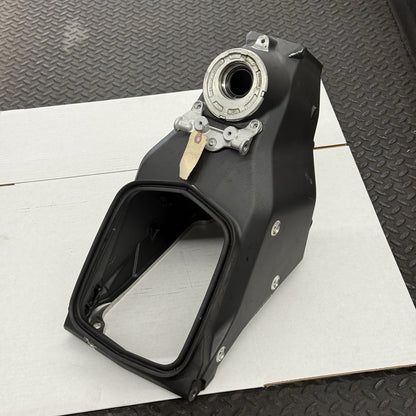 2020 - 2024 DUCATI PANIGALE V2 FRAME MAIN CHASSIS BLACK STRAIGHT BLACK STOCK