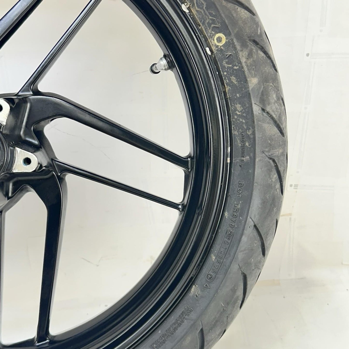 2016 - 2019 DUCATI PANIGALE 959 FRONT WHEEL RIM TIRE BLACK STOCK *DAMAGED*