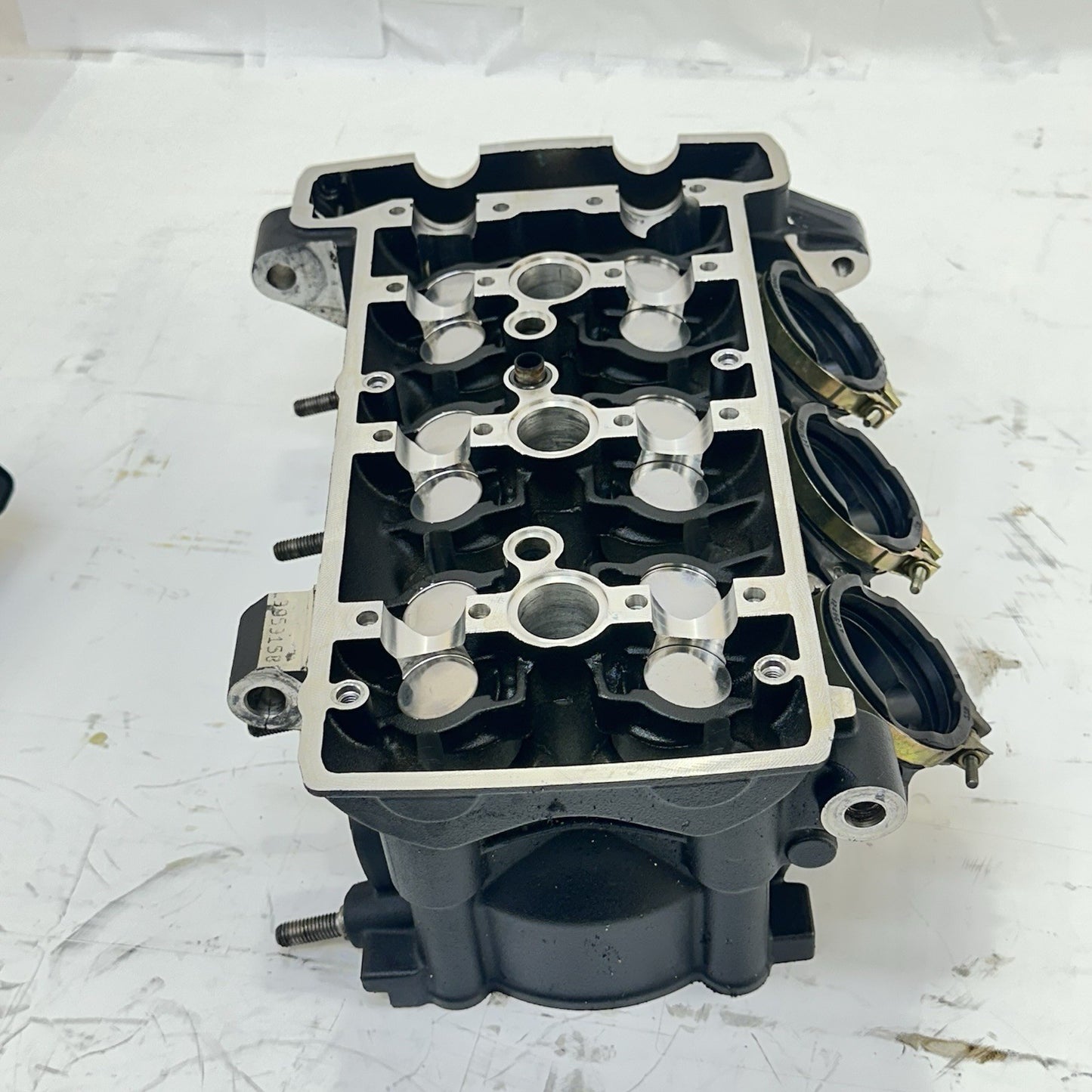 2013 - 2017 TRIUMPH DAYTONA 675R CYLINDER HEAD CAMSHAFT TOP END RODS COVER STOCK