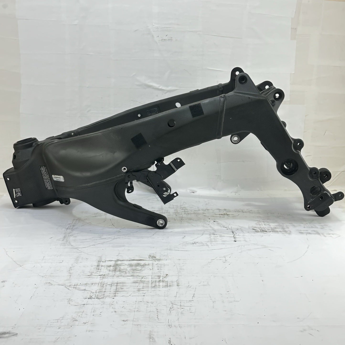 2024 - 2026 KAWASAKI NINJA ZX6R MAIN FRAME BODY CHASSIS BLACK STOCK