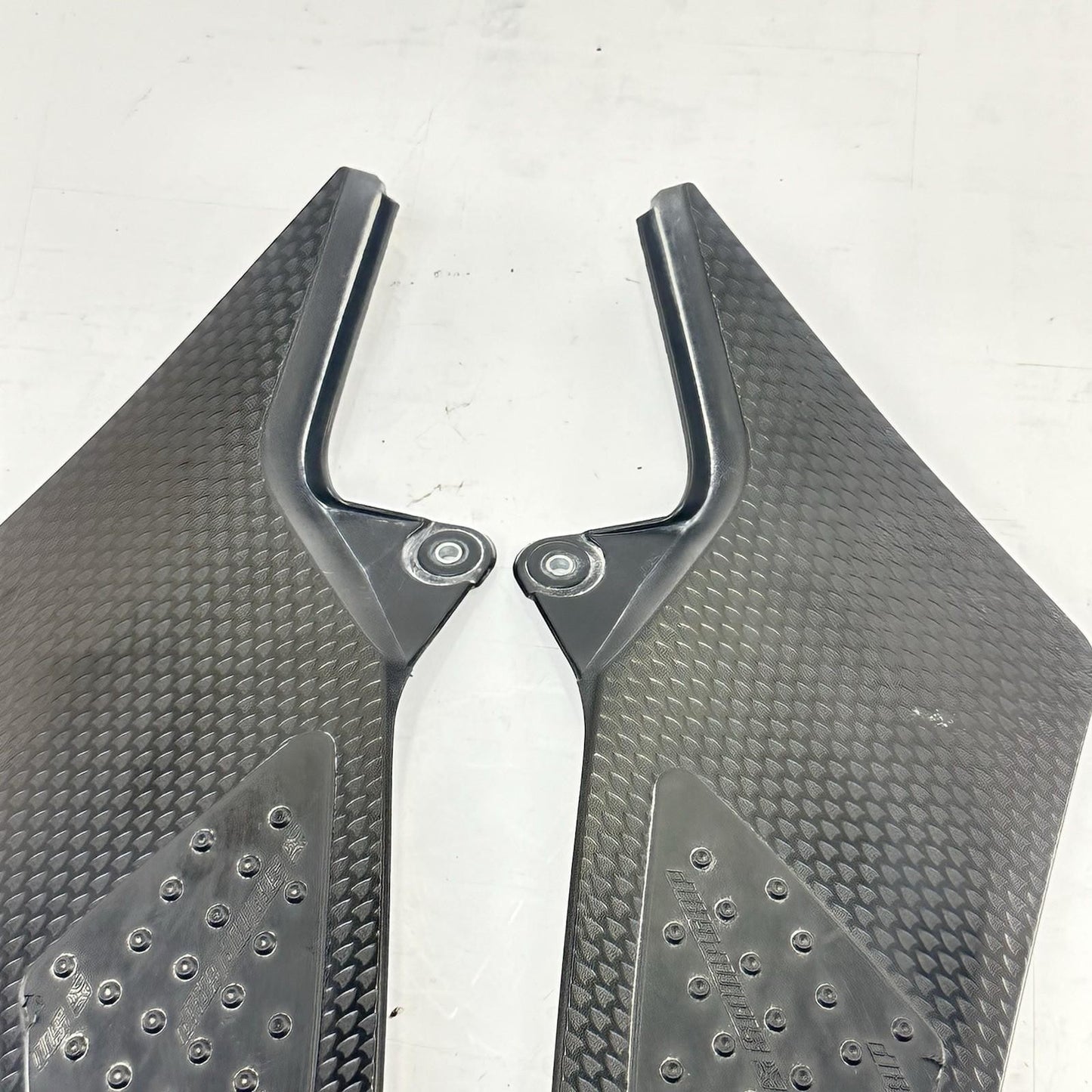 2009 - 2011 YAMAHA YZF R1 SIDE FUEL TANK FAIRINGS GAS LEFT RIGHT COWLS SET PAIR