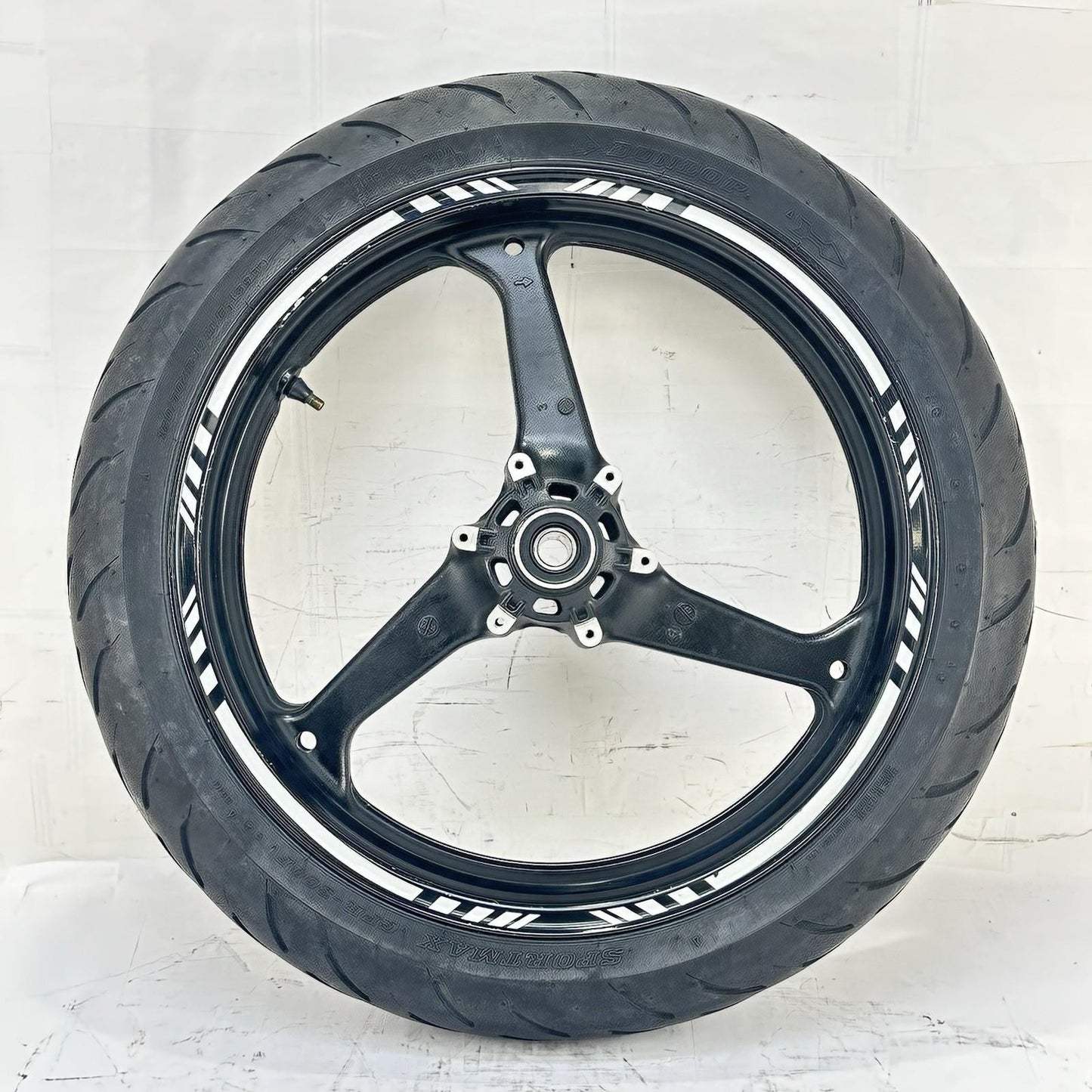2007 - 2012 HONDA CBR600RR FRONT WHEEL RIM TIRE BLACK STOCK