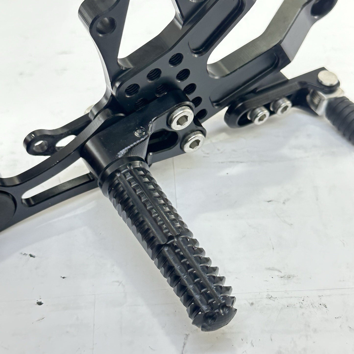 2013 - 2017 TRIUMPH DAYTONA 675R REAR SET SHIFTER BRAKE PEDAL LEVER LEFT RIGHT