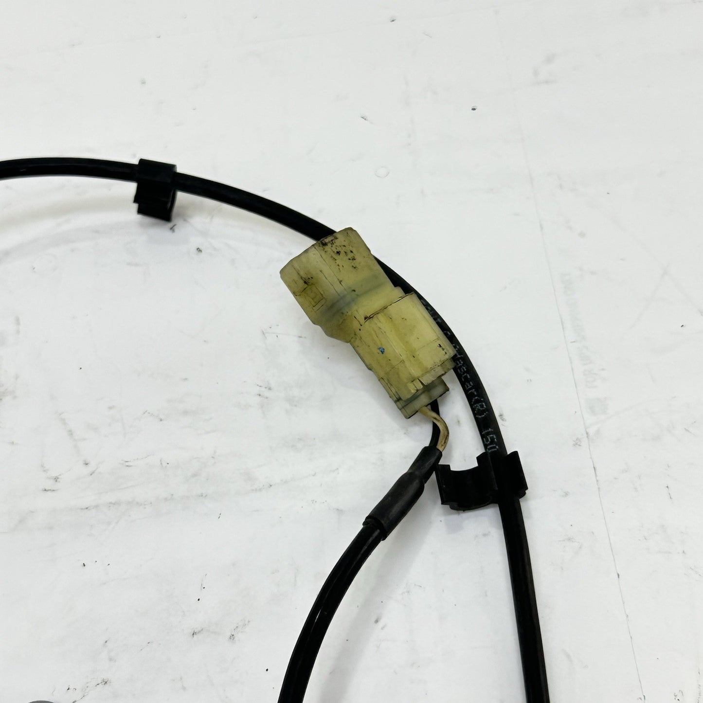 2013 - 2017 TRIUMPH DAYTONA 675R REAR ABS SENSOR BRAKE WIRE LINE SWITCH BOLT