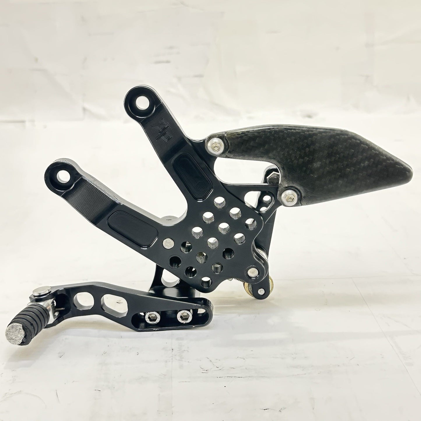 2013 - 2017 TRIUMPH DAYTONA 675R REAR SET SHIFTER BRAKE PEDAL LEVER LEFT RIGHT