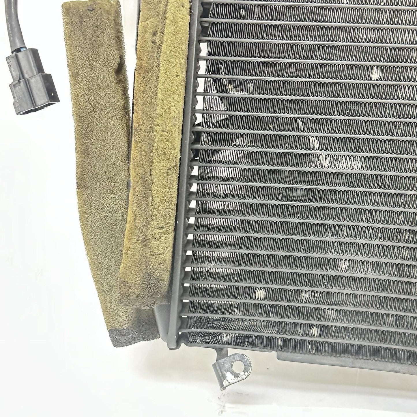 2003 - 2005 YAMAHA YZF R6 RADIATOR ENGINE COOLING MOTOR COOLER FANS SET STOCK