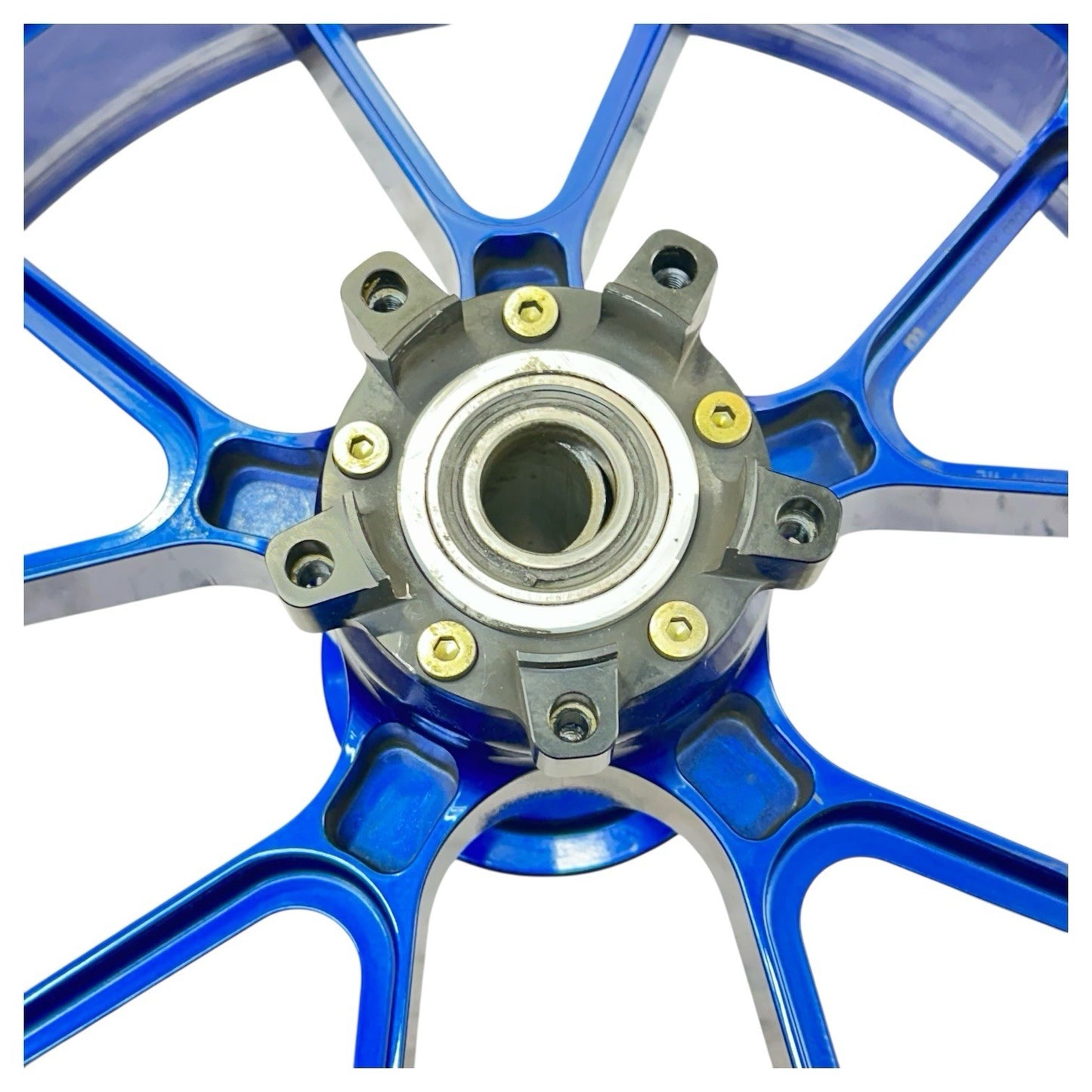 2005 2006 SUZUKI GSXR 1000 REAR WHEEL RIM BACK TIRE RUBBER BLUE MARCHESINI
