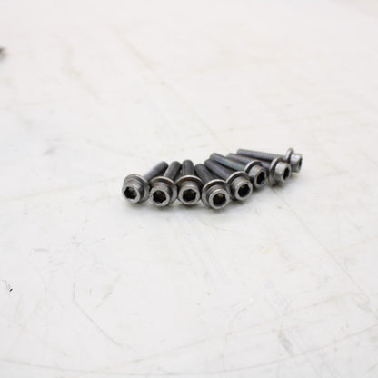 2015 - 2019 YAMAHA YZF R1 STATOR COVER MAGNETO ALTERNATOR GENERATOR SILVER MOTOR
