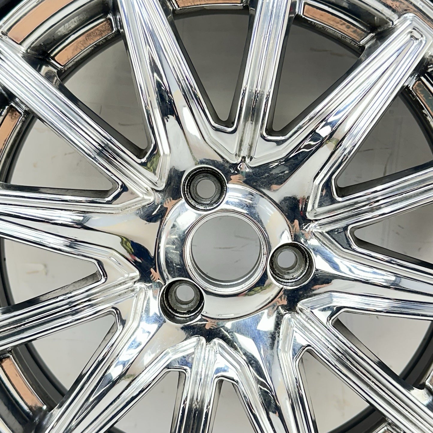 2016 CAN-AM SPYDER RT FRONT WHEEL RIM TIRE RUBBER SILVER CHROME STOCK