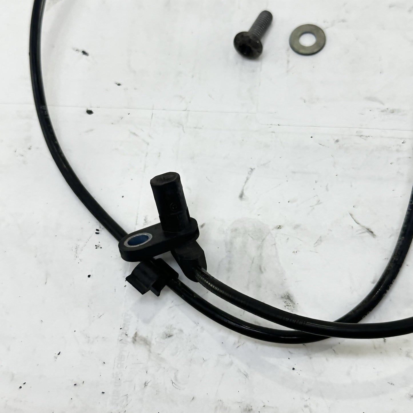 2013 - 2017 TRIUMPH DAYTONA 675R REAR ABS SENSOR BRAKE WIRE LINE SWITCH BOLT