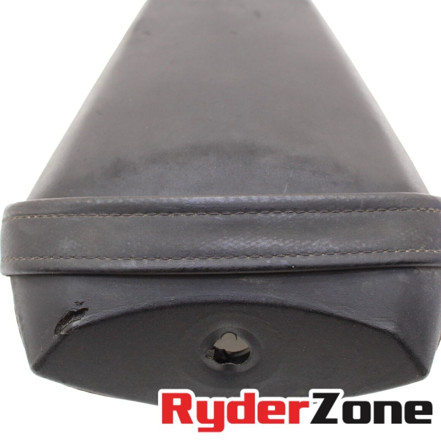 2015 - 2024 YAMAHA YZF R1 REAR SEAT PASSENGER SADDLE BACK *TEARS/SCUFFS*
