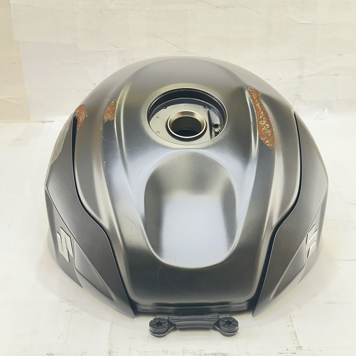 2011 - 2026 SUZUKI GSXS 600 GSXR 750 FUEL TANK GAS PETROL RESERVOIR BLACK