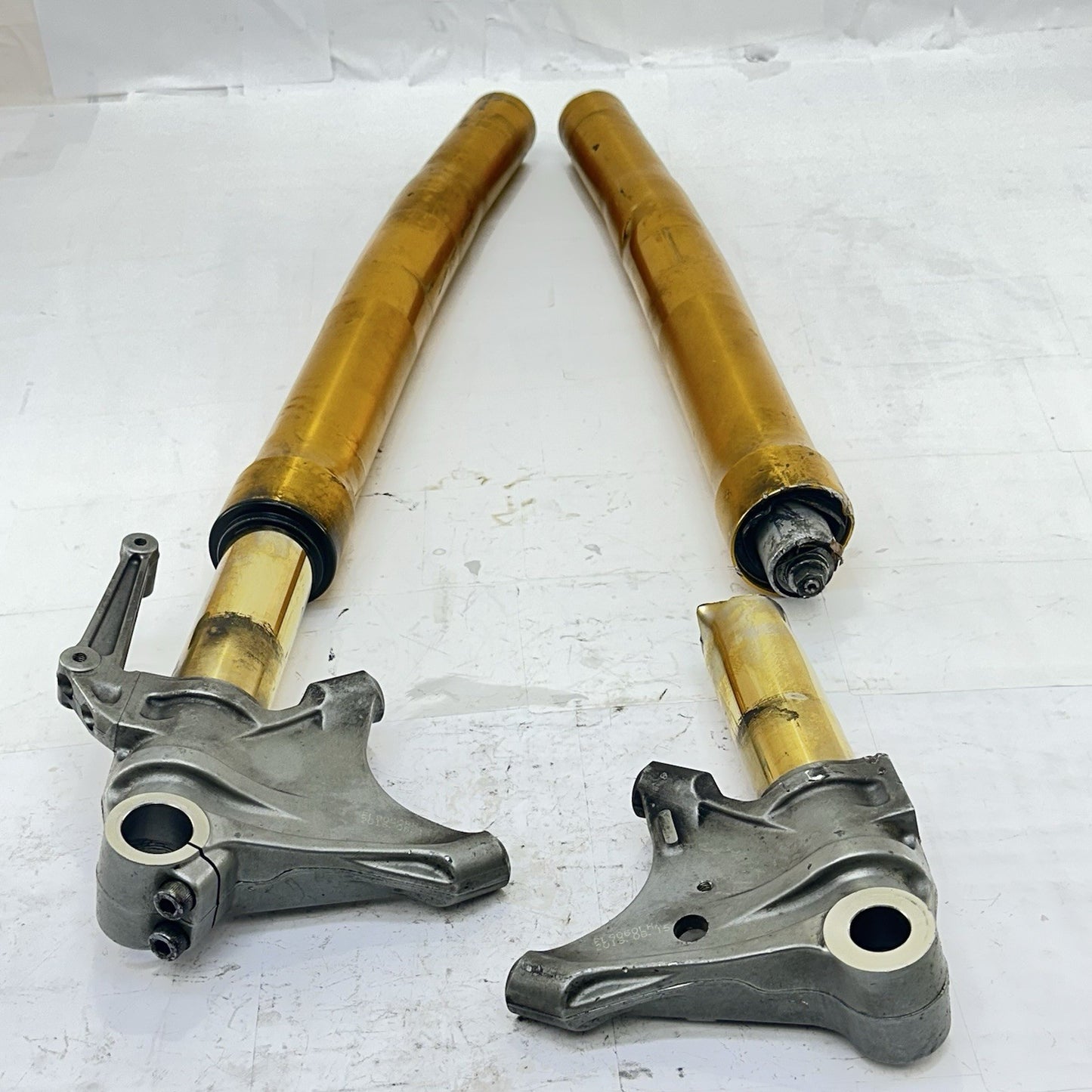 2013 - 2017 TRIUMPH DAYTONA 675R FRONT FORKS LEGS SUSPENSION OHLINS *FOR PARTS*