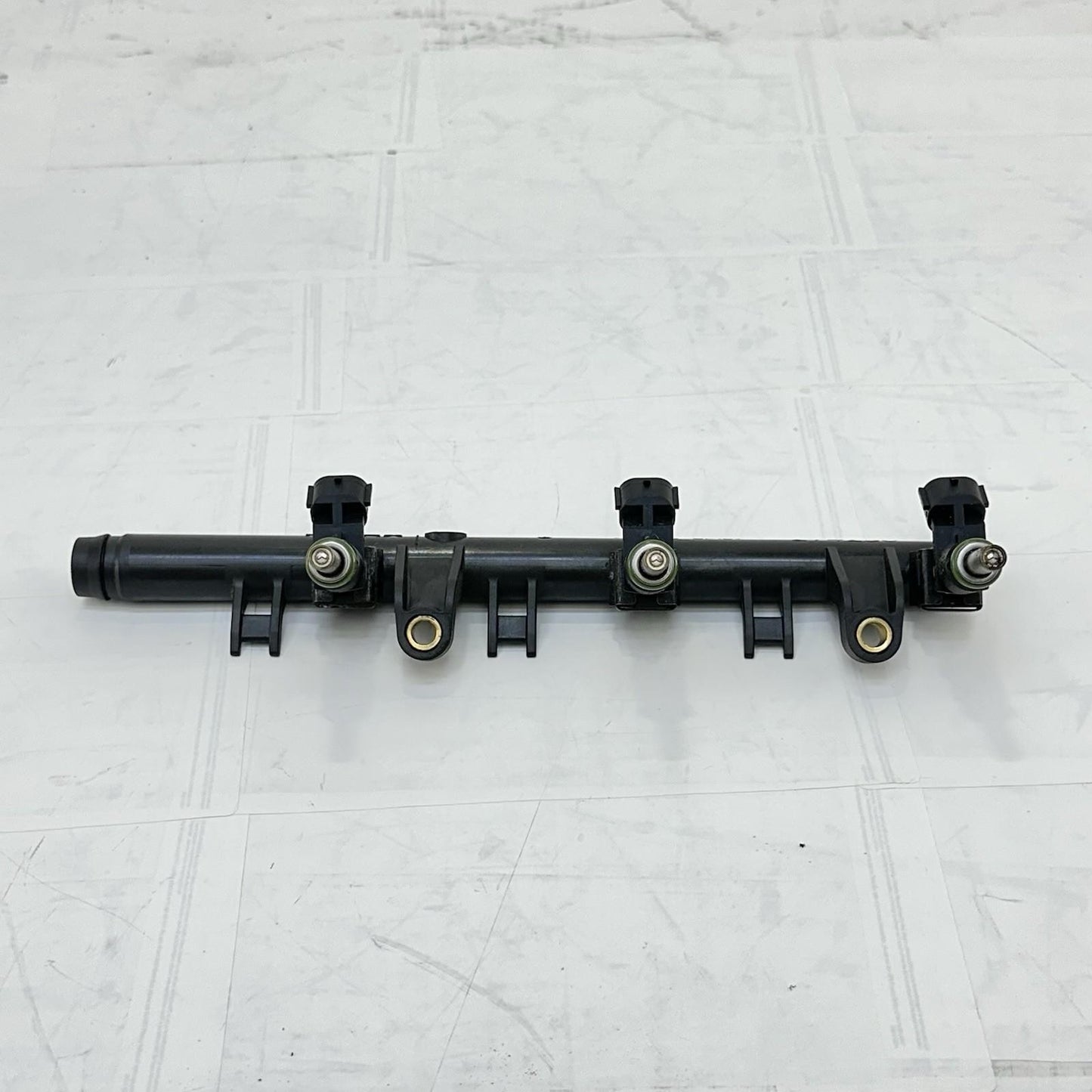 2016 CAN-AM SPYDER RT FUEL INJECTORS RAILING GAS PETROL SET STOCK OEM