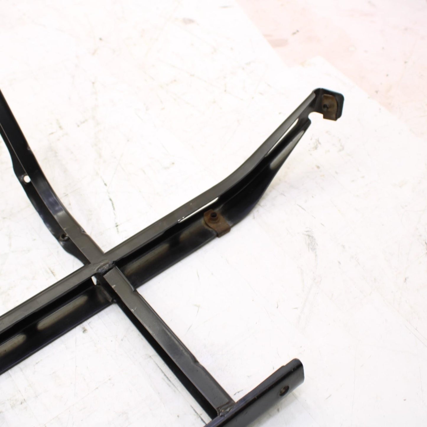 2008 CAN-AM SPYDER GS990 FRONT LOWER NOSE BAR MOUNT BRACKET STRAIGHT BLACK