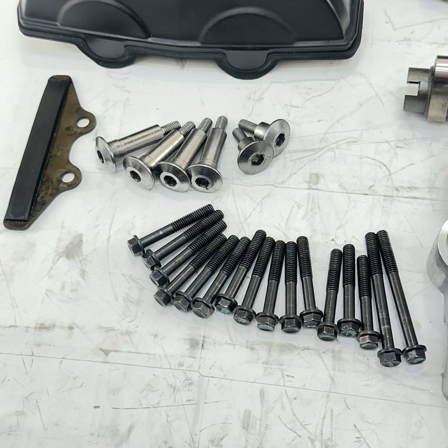 2013 - 2017 TRIUMPH DAYTONA 675R CYLINDER HEAD CAMSHAFT TOP END RODS COVER STOCK