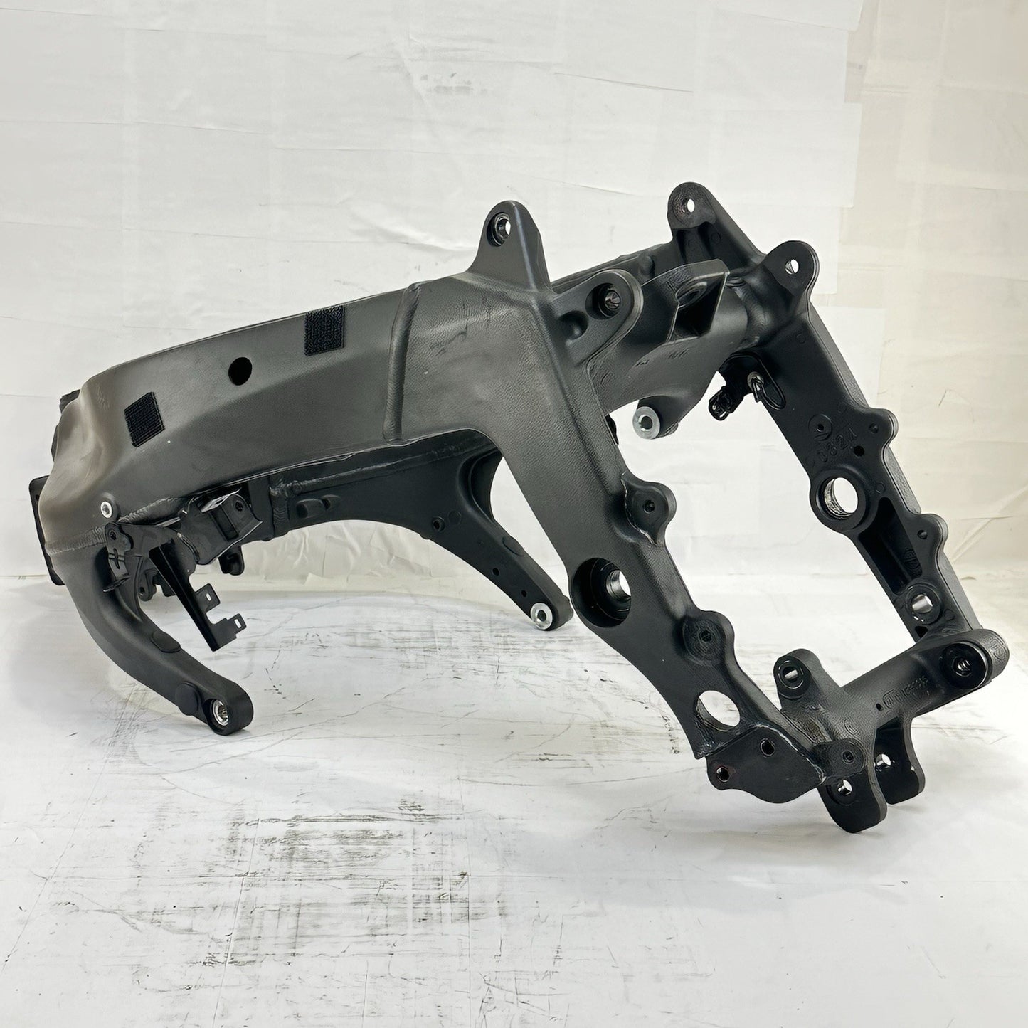 2024 - 2026 KAWASAKI NINJA ZX6R MAIN FRAME BODY CHASSIS BLACK STOCK