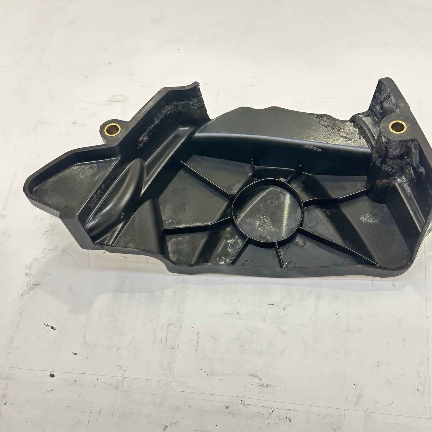 2013 - 2017 TRIUMPH DAYTONA 675R SPROCKET COVER CHAIN DRIVE GUARD PLASTIC BOLTS