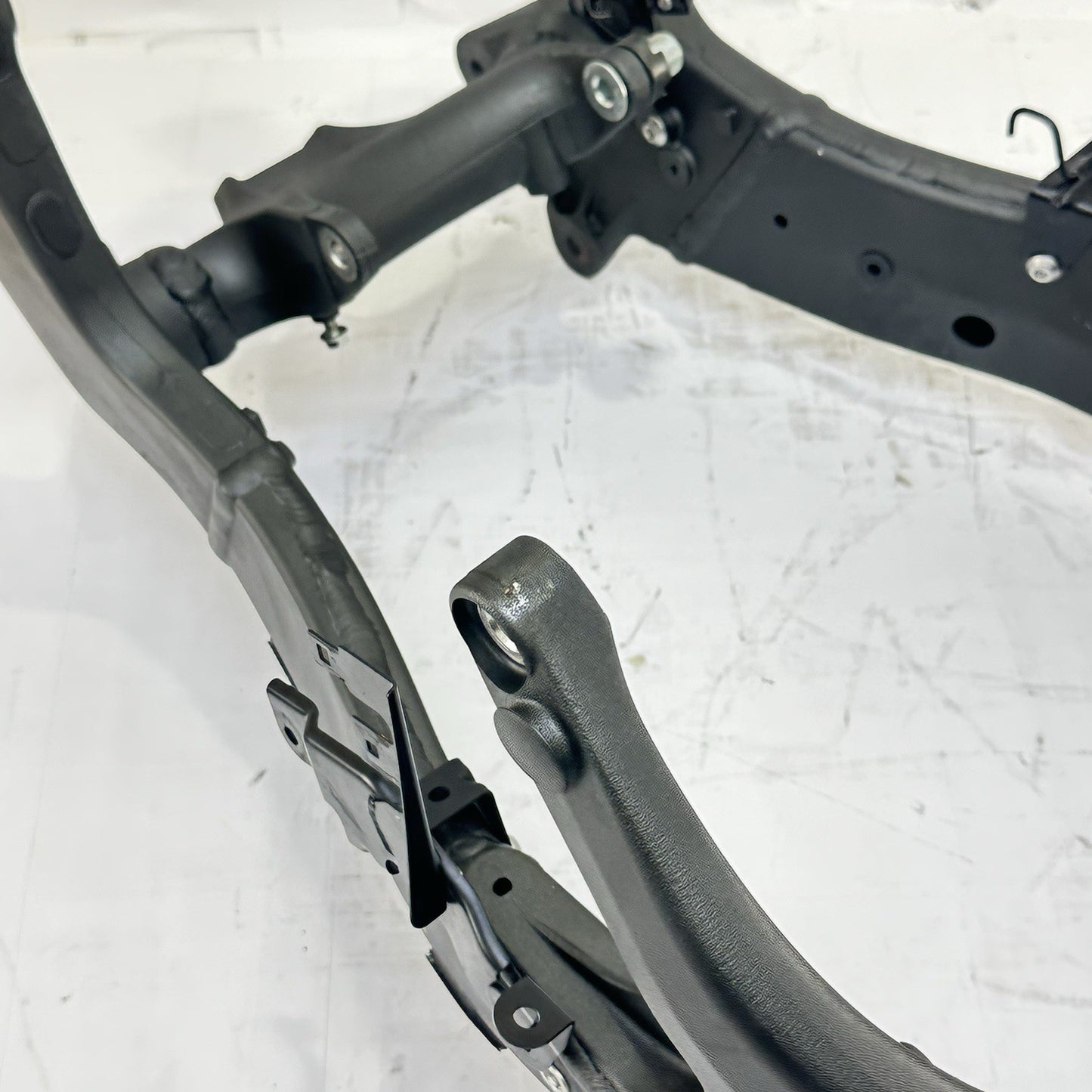 2024 - 2026 KAWASAKI NINJA ZX6R MAIN FRAME BODY CHASSIS BLACK STOCK