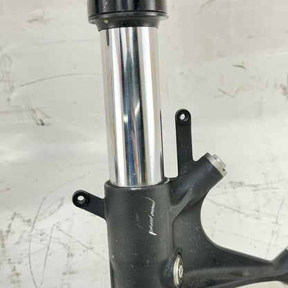 2017 - 2019 HONDA CBR1000RR FRONT FORKS LOWER TRIPLE TREE SUSPENSION SET STOCK