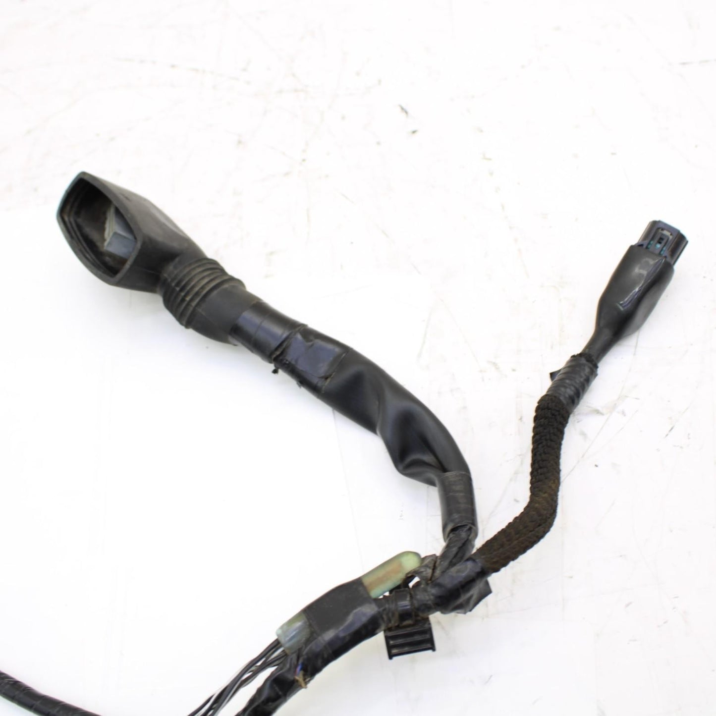 2017 - 2024 SUZUKI GSXR 1000 HEADLIGHT HARNESS WIRE FRONT WIRING 36620-17K10