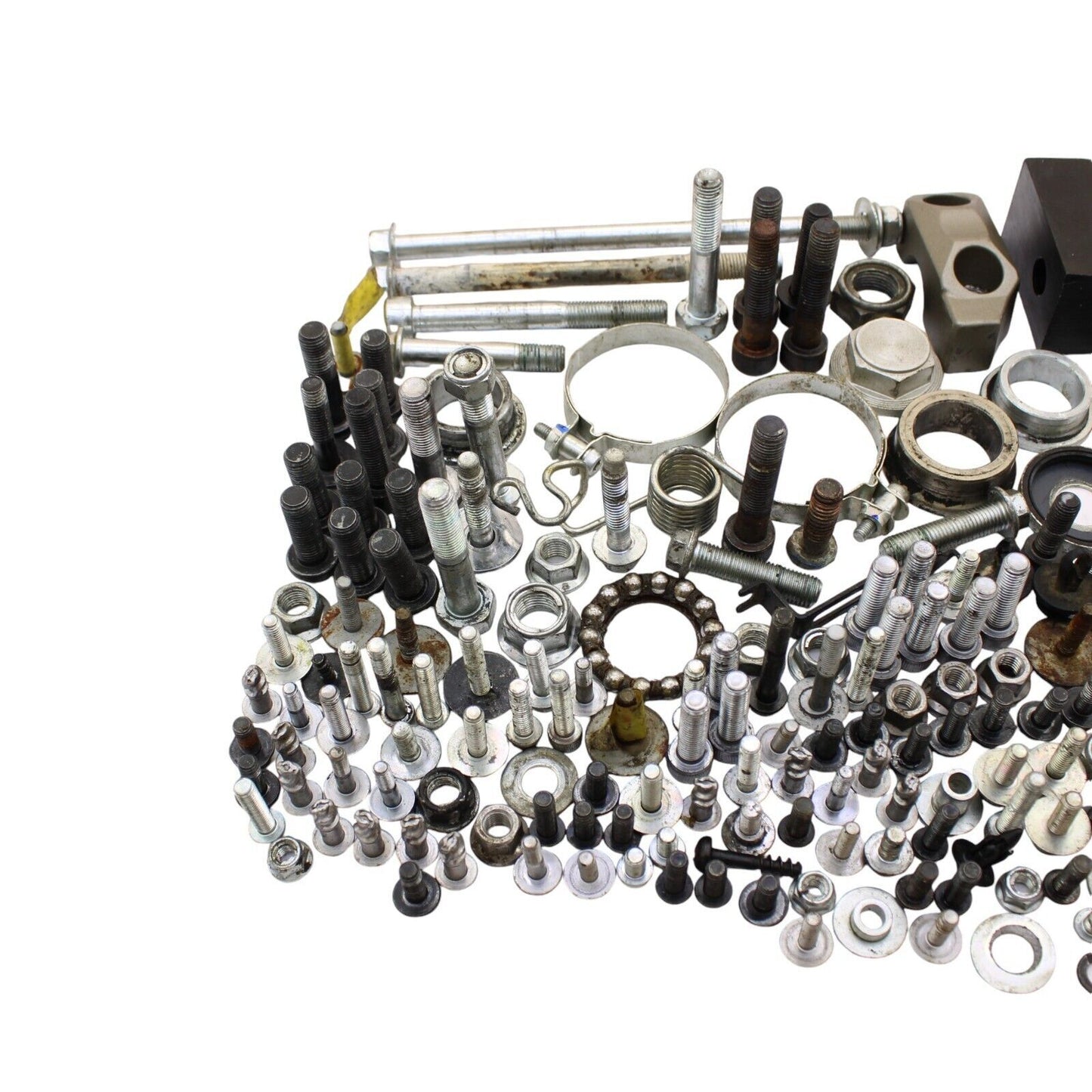2015 - 2017 YAMAHA FJ09 BOLTS SET HARDWARE KIT SPACER BEARING STOCK ASSEMBLY