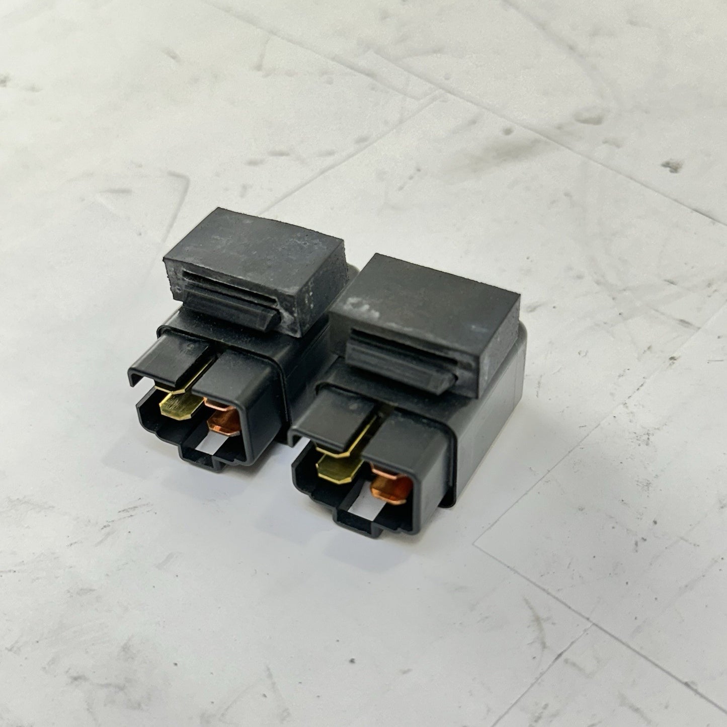 2011 - 2026 SUZUKU GSXR 600 GSXR 750 RELAYS SWITCHES PAIR STOCK OEM