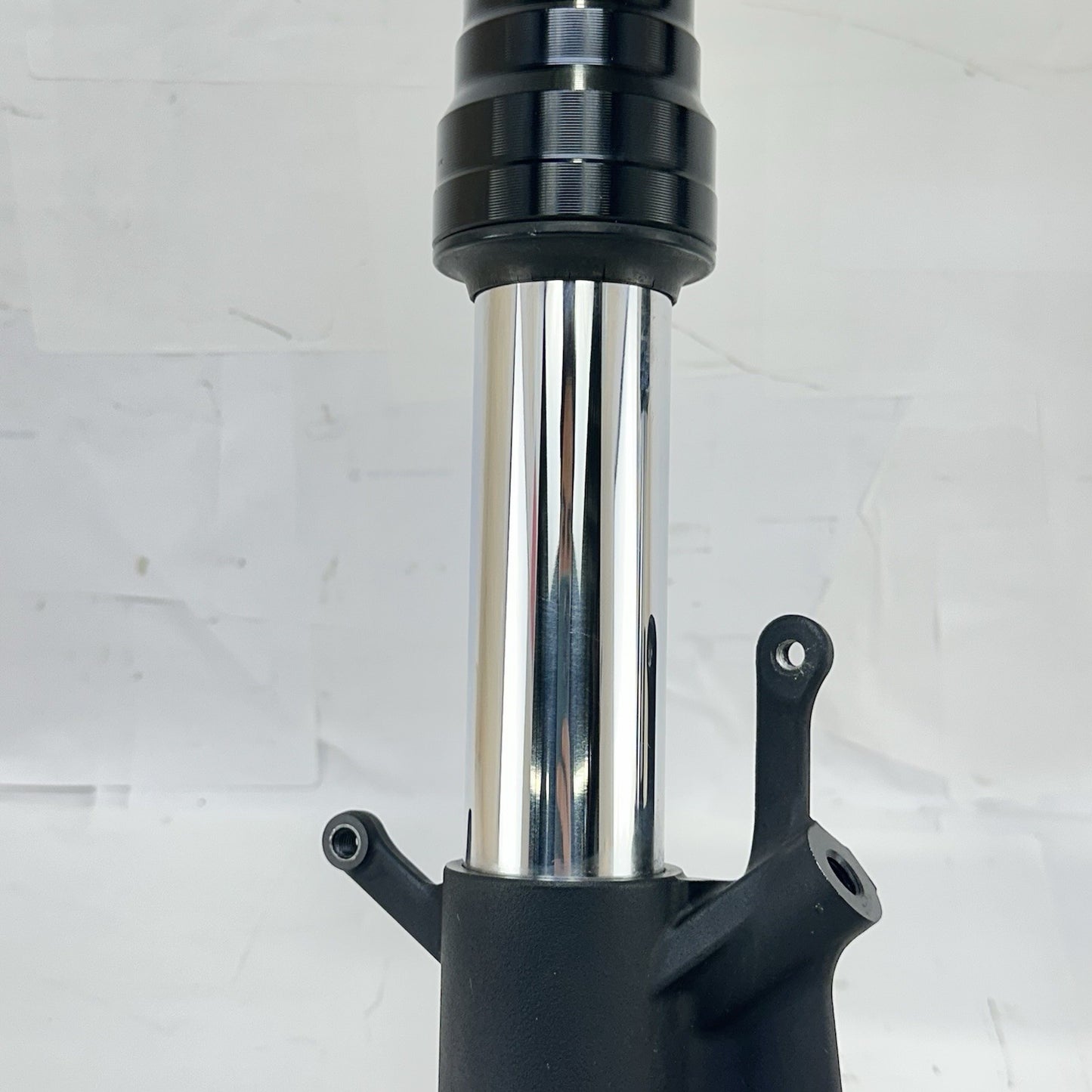 2011 - 2026 SUZUKI GSXS 600 GSXR 750 FRONT FORKS LOWER TRIPLE TREE LEGS TUBES