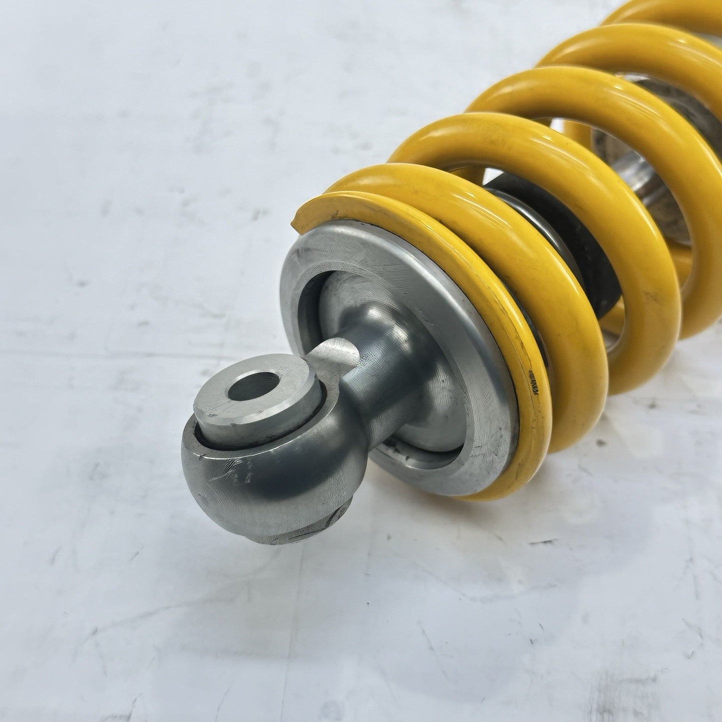 2013 - 2017 TRIUMPH DAYTONA 675R REAR SHOCK BACK SUSPENSION ABSORBER OHLINS