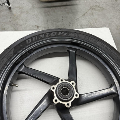2001 - 2003 APRILIA RSV 1000 MILLE FRONT WHEEL RIM DUNLOP TIRE 120/70ZR17