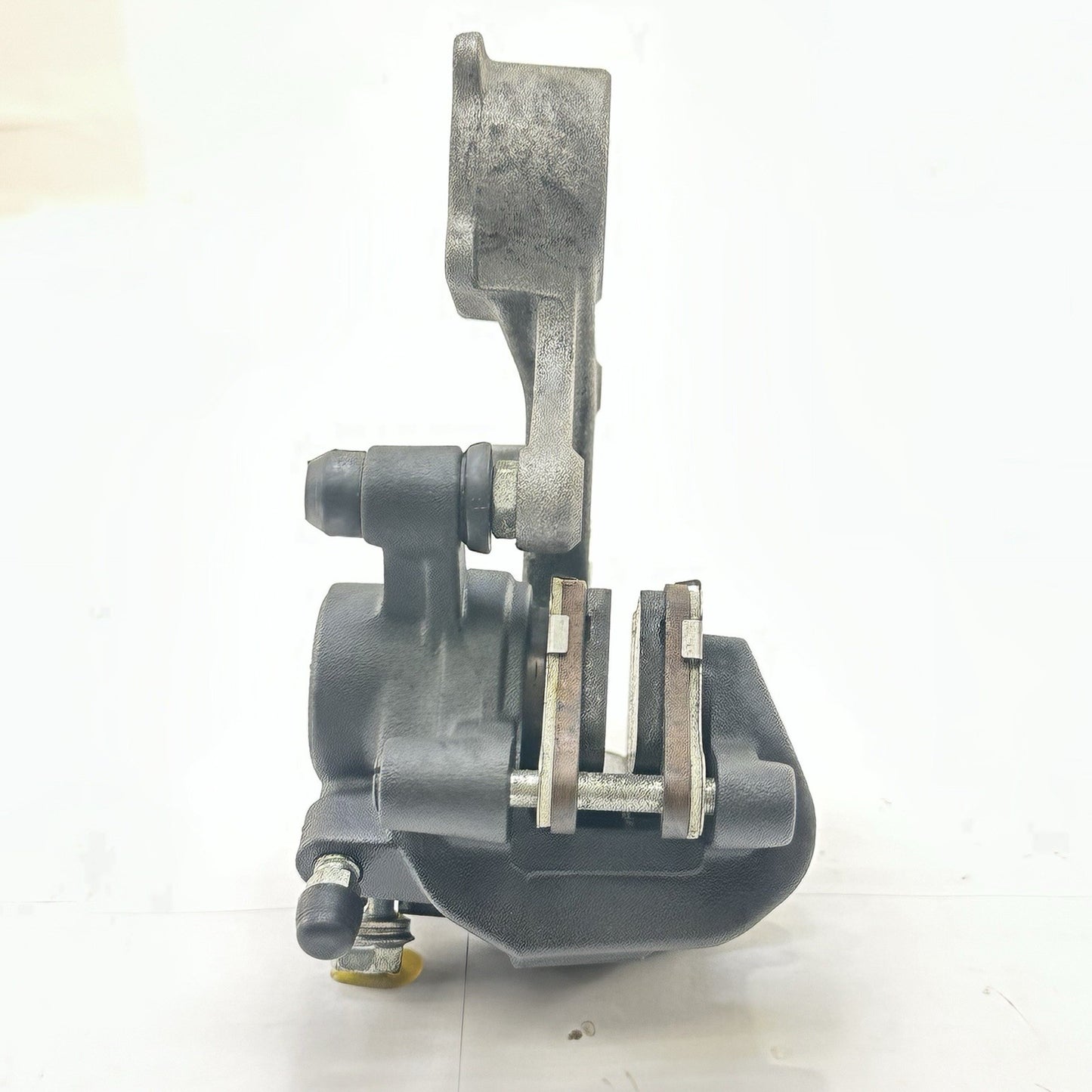 2011 - 2026 SUZUKI GSXS 600 GSXR 750 REAR BRAKE CALIPER BACK WHEEL BRACKET