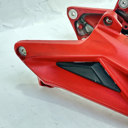 2013 - 2017 TRIUMPH DAYTONA 675R SUBFRAME REAR UNDERTAIL BACK SEAT FRAME RED