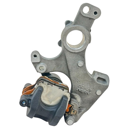 2017 - 2025 SUZUKI GSXR 1000 REAR CALIPER BACK BRAKE WHEEL MOUNT PADS STOCK OEM
