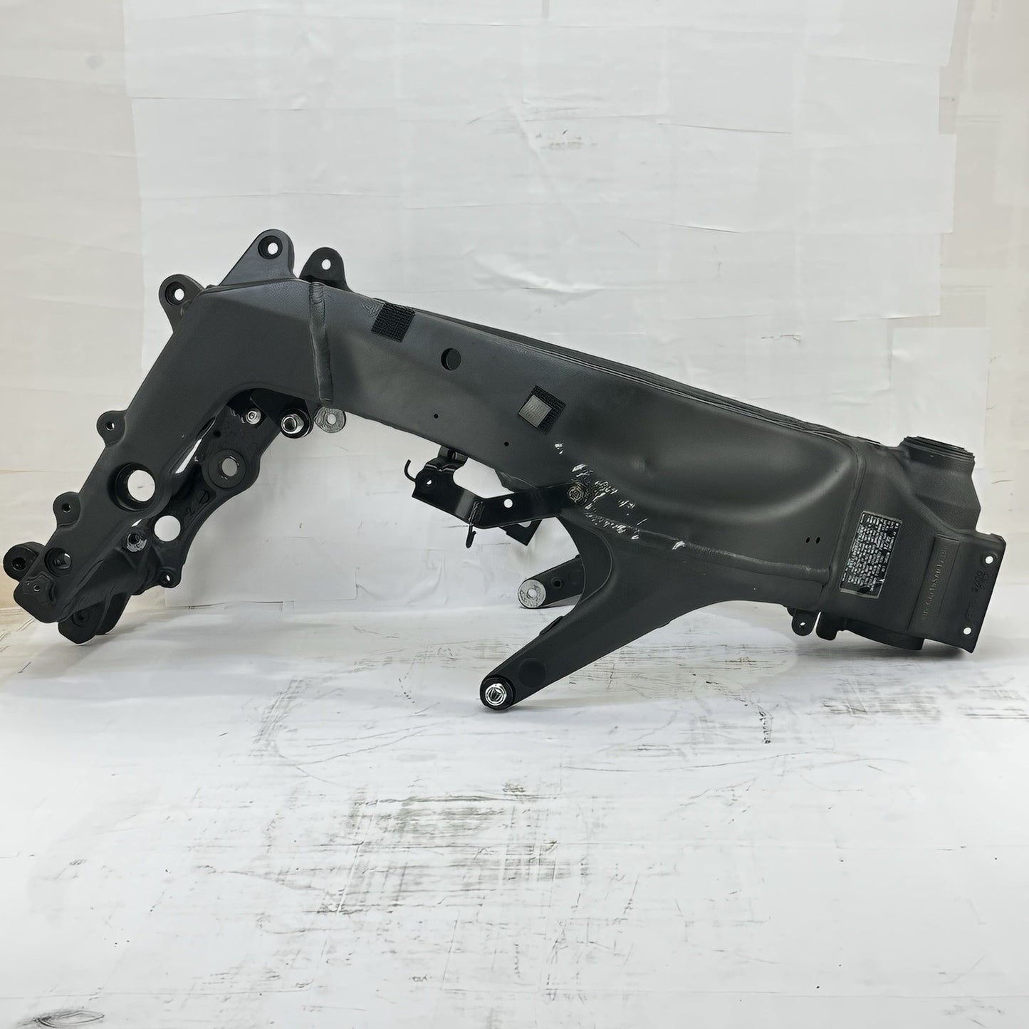 2024 - 2026 KAWASAKI NINJA ZX6R MAIN FRAME BODY CHASSIS BLACK STOCK