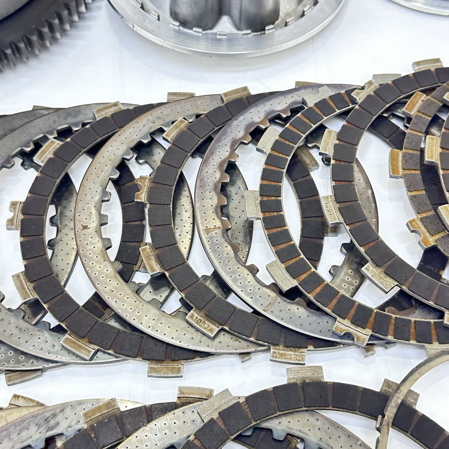 2007 - 2008 SUZUKI GSXR 1000 CLUTCH BASKET ASSEMBLY PRESSURE PLATES RINGS DISCS