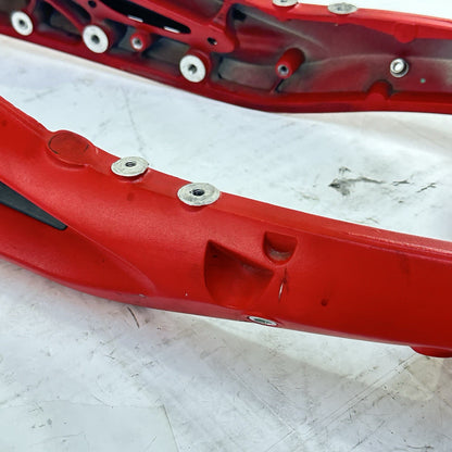 2013 - 2017 TRIUMPH DAYTONA 675R SUBFRAME REAR UNDERTAIL BACK SEAT FRAME RED