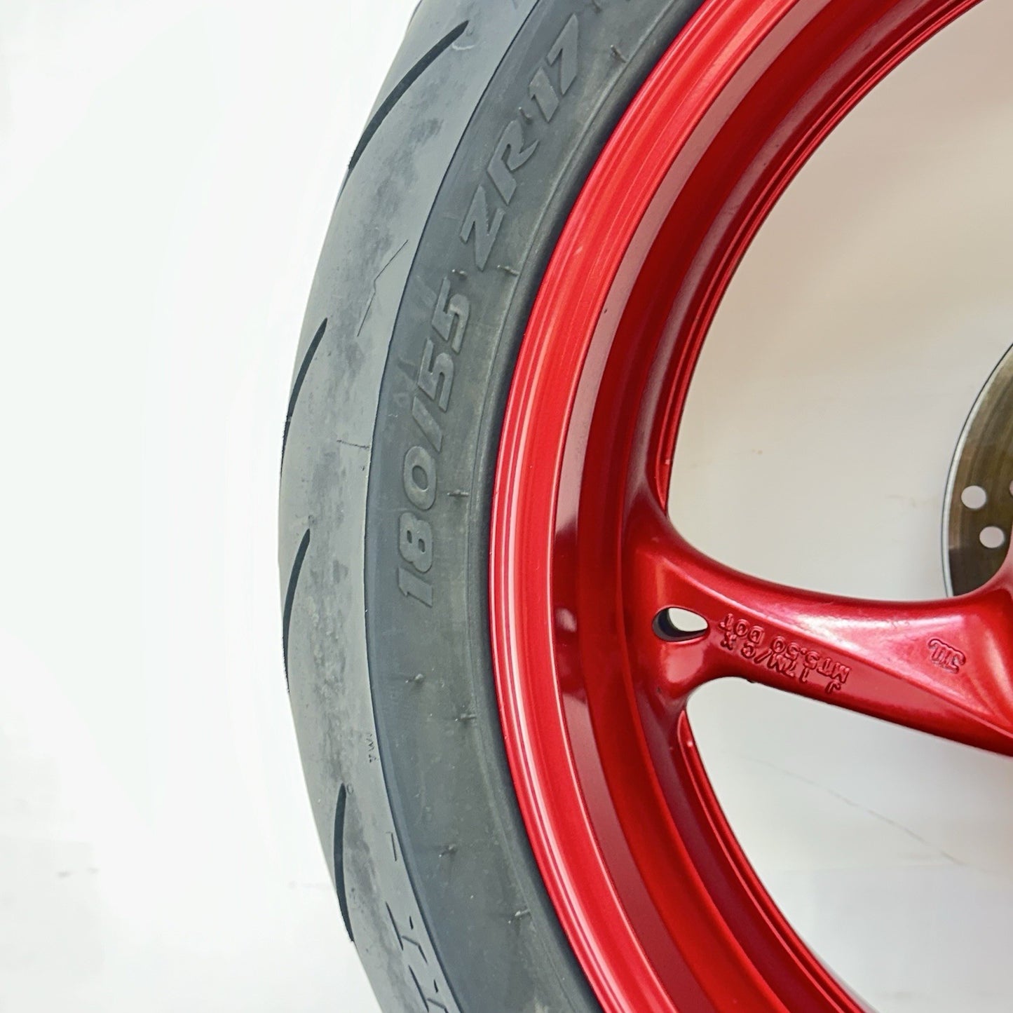 2011 - 2026 SUZUKI GSXS 600 GSXR 750 REAR WHEEL RIM TIRE BACK BRAKE ROTOR RED