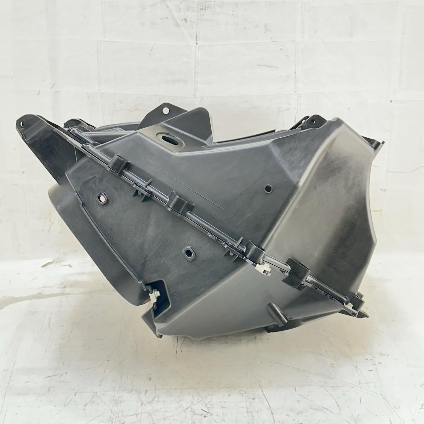 2016 CAN-AM SPYDER RT FRONT STORAGE COMPARTMENT BIN TRUNK BLACK STOCK