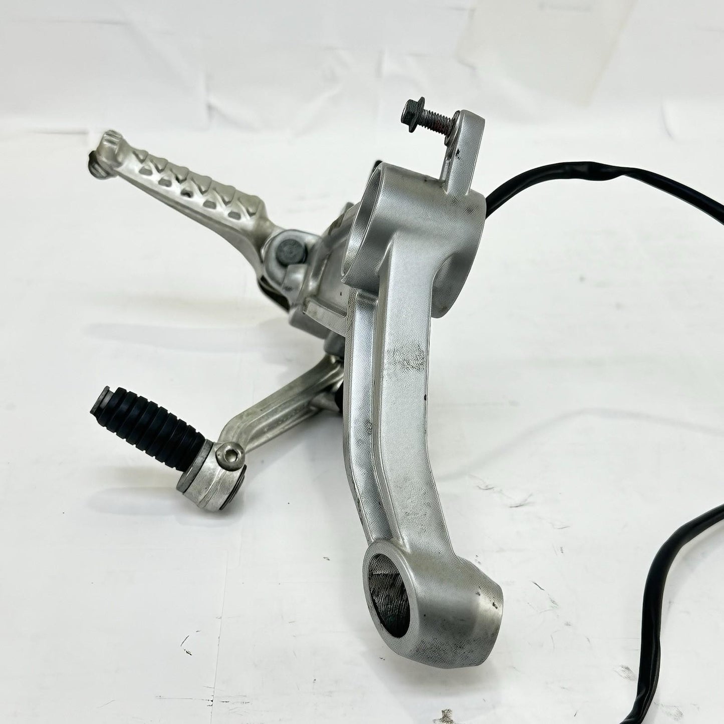 2021 - 2026 APRILIA RS 660 REAR SET ENGINE BOLTS BRAKE PEDAL FOOT REST HARDWARE