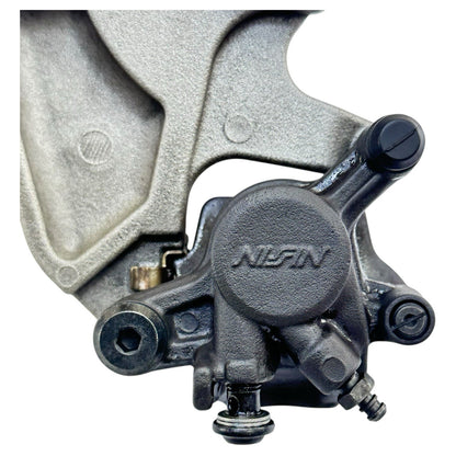 2015 - 2019 YAMAHA YZF R1 REAR BRAKE CALIPER MOUNT BRACKET BACK PADS NISSIN