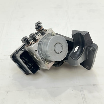2016 - 2019 DUCATI 959 PANIGALE ABS PUMP BRAKE SYSTEM BRACKET MOUNT BOLTS