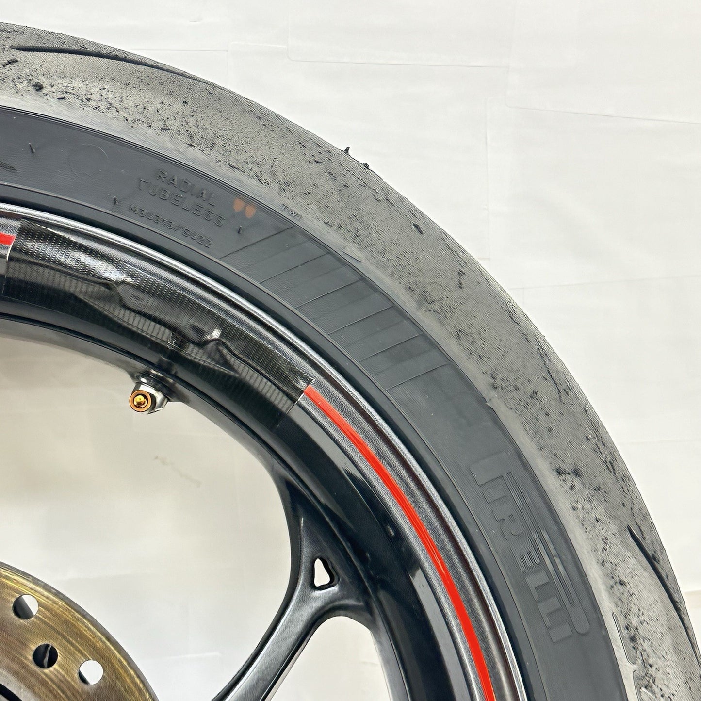 2013 - 2017 TRIUMPH DAYTONA 675R REAR WHEEL RIM BACK BRAKE DISC ROTOR TIRE BLACK