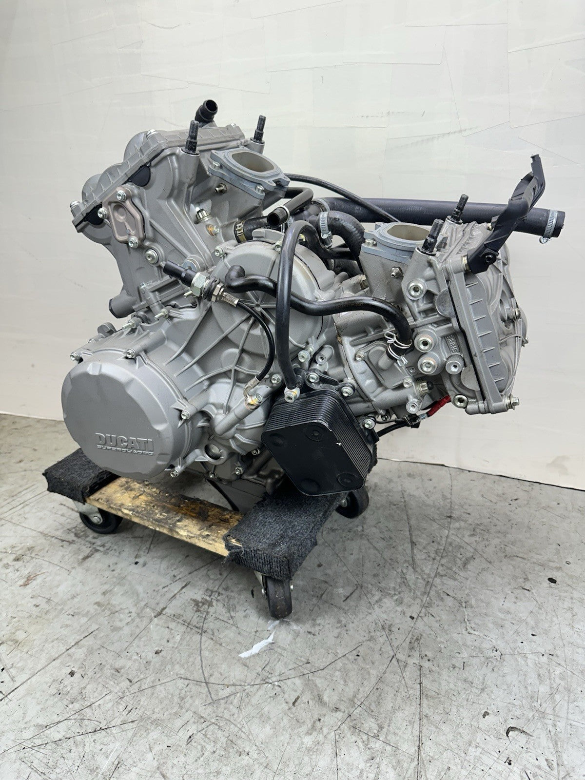 2016 - 2019 DUCATI PANIGALE 959 ENGINE BLOCK MOTOR RUNS EXCELLENT *3,698 MILES*